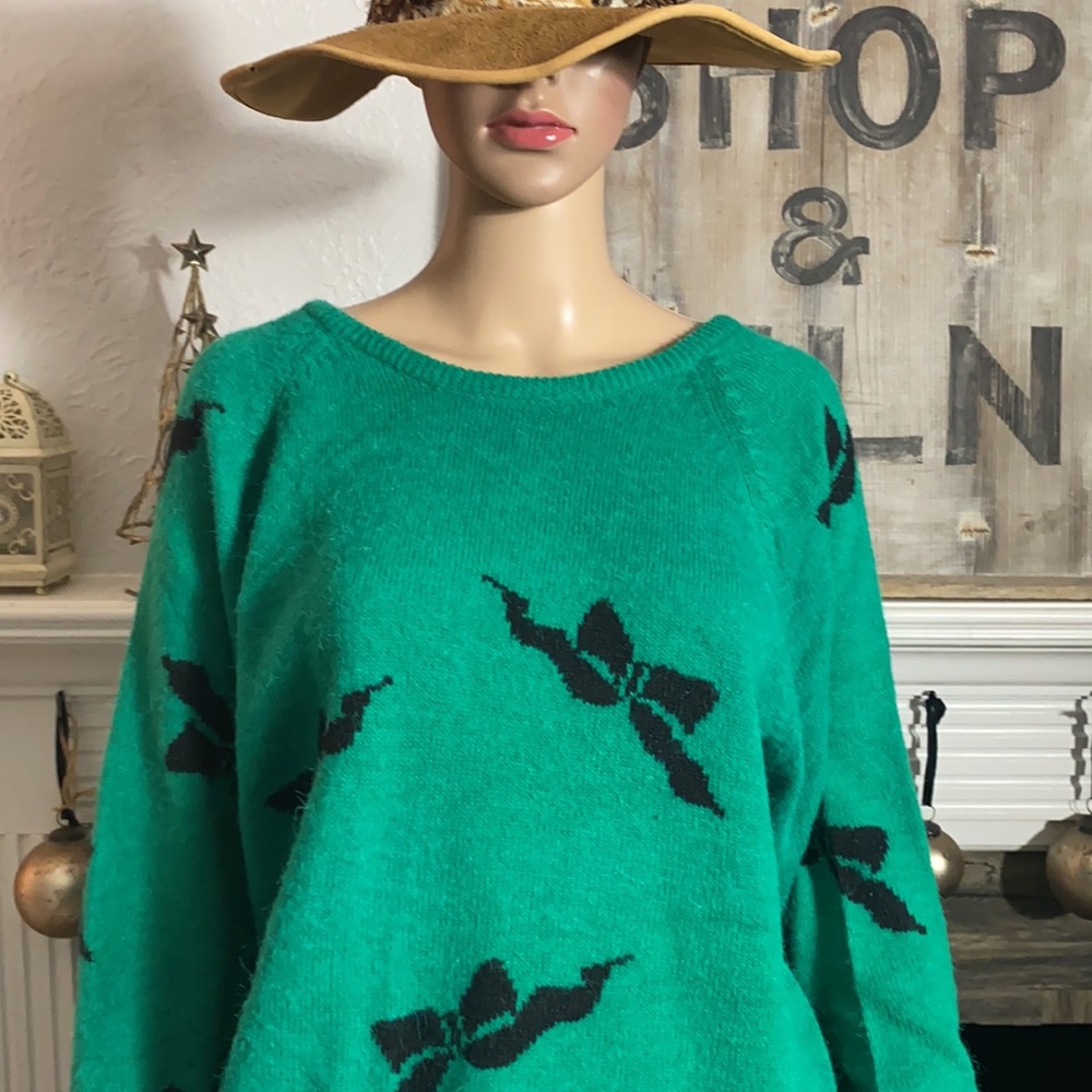 Sexy Vintage Holiday Sweater - Picture 2 of 5